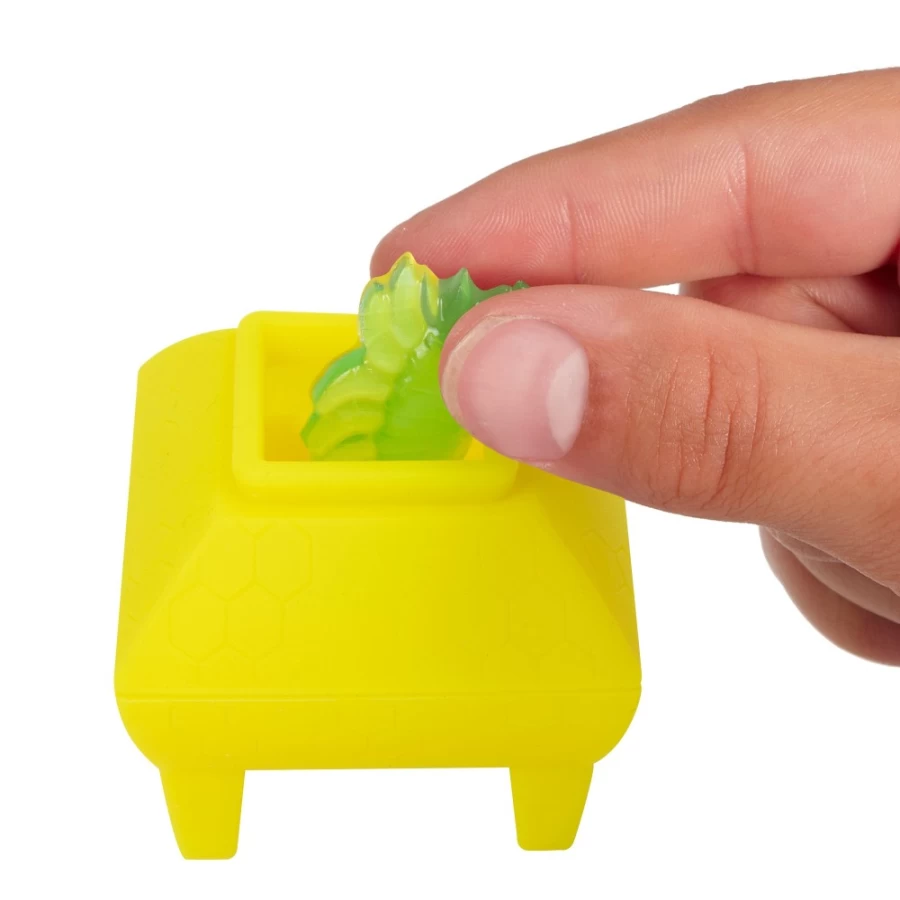 "Creepy-Crawlers Alien Bug Maker – DIY Sci-Fi Creature Creation Kit"