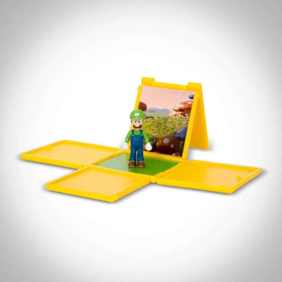 "Super Mario Bros 1.25 Inch Luigi Mini Figure with Question Block – Official Collectible"