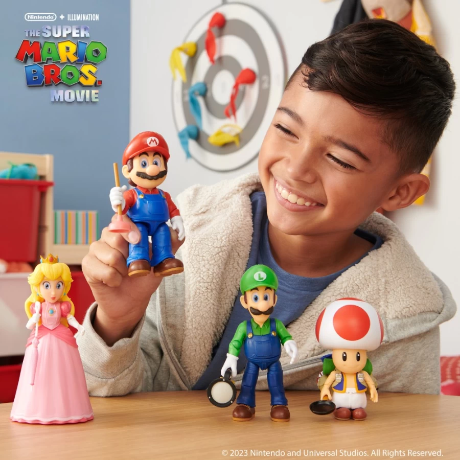 "5 Inch Luigi Action Figure with Flashlight - Super Mario Bros Collectible"